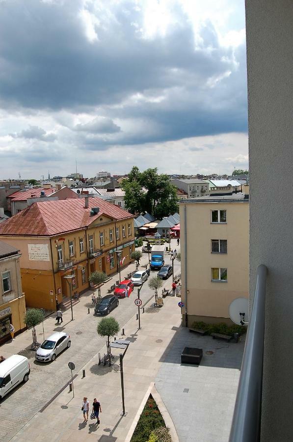 Family & Business Sauna Apartments Rynek Centrum Downtown - 2 Bedroom With Private Sauna, Balcony, Parking Kielce Exteriér fotografie