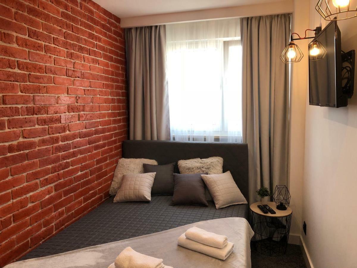 Family & Business Sauna Apartments Rynek Centrum Downtown - 2 Bedroom With Private Sauna, Balcony, Parking Kielce Exteriér fotografie
