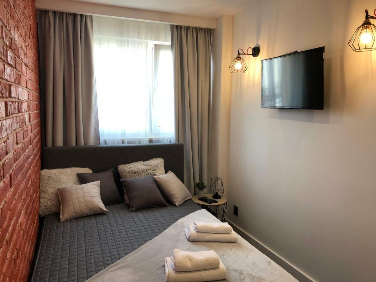 Family & Business Sauna Apartments Rynek Centrum Downtown - 2 Bedroom With Private Sauna, Balcony, Parking Kielce Exteriér fotografie
