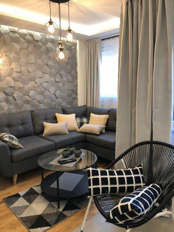 Family & Business Sauna Apartments Rynek Centrum Downtown - 2 Bedroom With Private Sauna, Balcony, Parking Kielce Exteriér fotografie