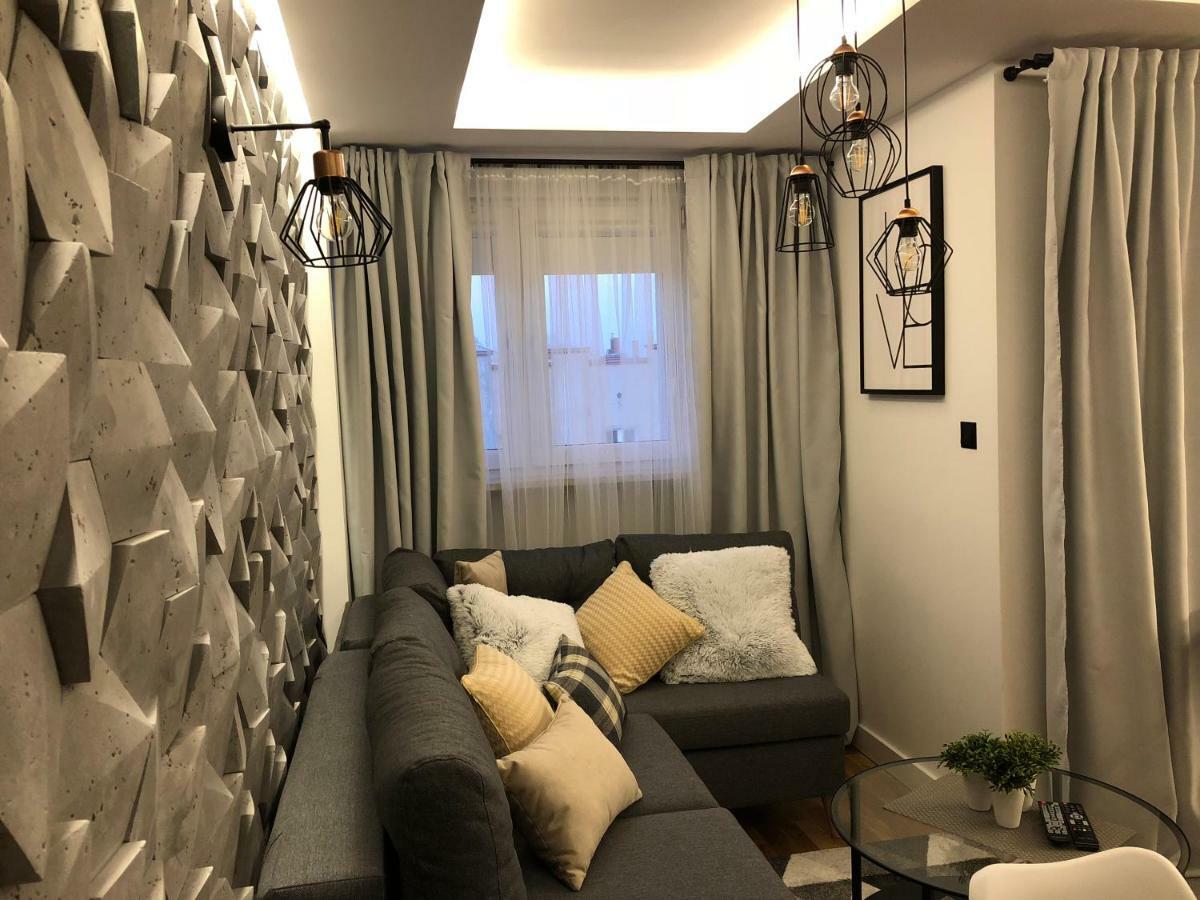 Family & Business Sauna Apartments Rynek Centrum Downtown - 2 Bedroom With Private Sauna, Balcony, Parking Kielce Exteriér fotografie